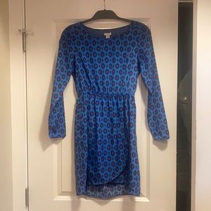Blue dress